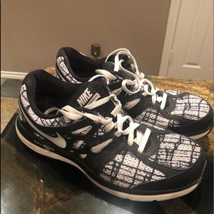 Nike Ladies running shoes